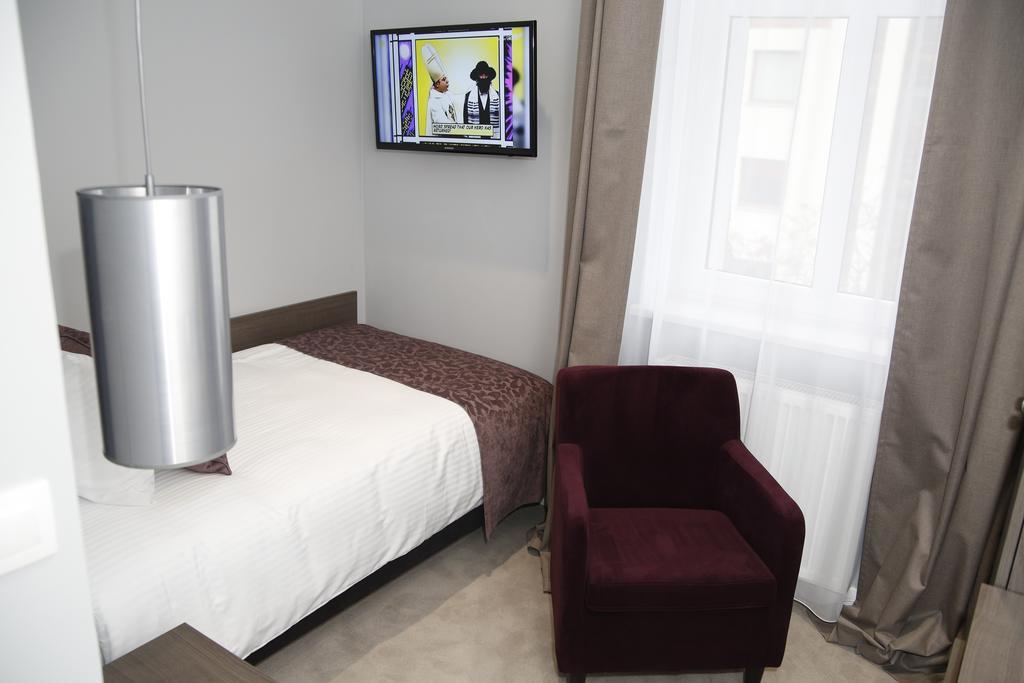 Hotel Chopin Μπίντγκοστς Δωμάτιο φωτογραφία